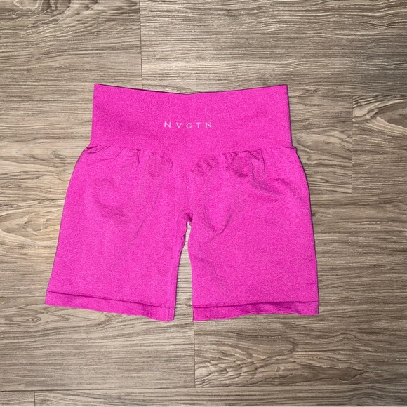 (2) NVGTN Seamless Contour Shorts Neon Pink & Orange Women’s Medium - Picture 3 of 12